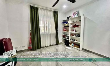 4 Bedrooms House For Rent with Pool Located in a secured subdivision in Barangay Amsic,Angeles City,Pampanga