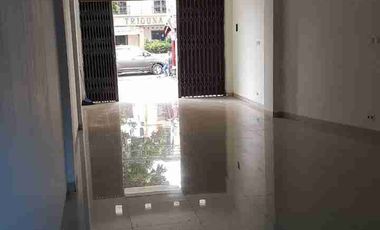 Ruko 3 Lantai 4x17 Disewa Dijual di Bogor Selatan