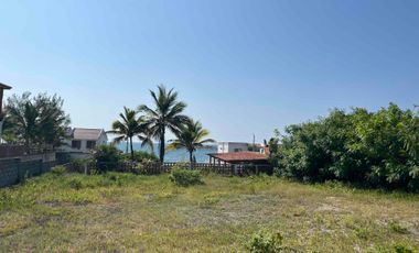 ÓPTIMO TERRENO ESQUINERO- VISTA AL MAR!!