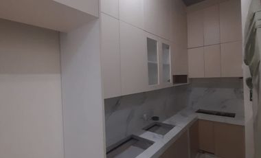 Hunian dlm cluster cakep dipinggir jalan raya utama jatiwarna lokasi dekat tol JORR jatiwarna