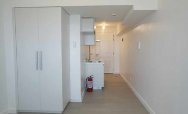 AZURENORTH24XXB: For Rent Semi Furnished Studio with Baclony in Azure North Pampanga