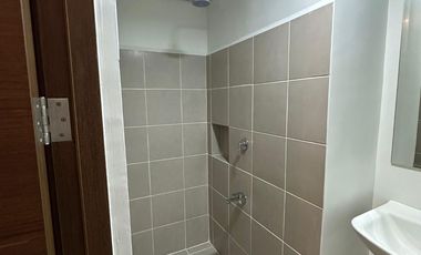 QUANTUM23XXA: For Rent 1BR w/ Balcony Unfurnished in Quantum Residences