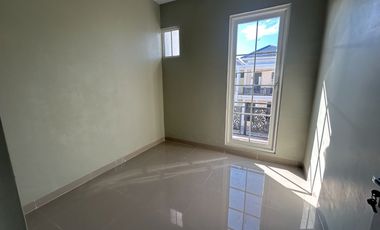 Rumah 2 Lantai Pusat Kota Makassar 2 Menit ke Jl. Pettarani