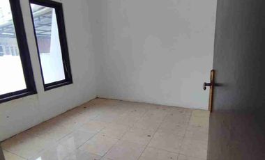 Rumah Baru Sariwangi cuman 990jtaan