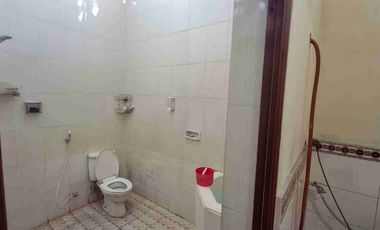 Jual Cepat! Rumah + Toko Pusat Kota Kediri Dekat Gudang Garam
