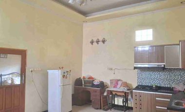 Jual Cepat! Rumah + Toko Pusat Kota Kediri Dekat Gudang Garam