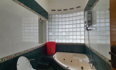 Rumah Mewah Full Furnish di Sayap Buah Batu