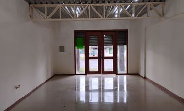 Arrienda Local Sector Comercial Villarrica