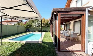 Propiedad ÚNICA en venta EL POLO MACHALÍ (casa y box)