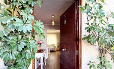 Propiedad ÚNICA en venta EL POLO MACHALÍ (casa y box)