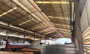 ALQUILO BODEGA 2.350 M2 CON PUENTE GRÚA DE 5 TONELADAS ACOPI YUMBO CALI