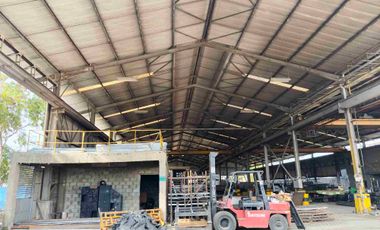 ALQUILO BODEGA 2.350 M2 CON PUENTE GRÚA DE 5 TONELADAS ACOPI YUMBO CALI