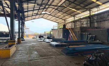 ALQUILO BODEGA 2.350 M2 CON PUENTE GRÚA DE 5 TONELADAS ACOPI YUMBO CALI