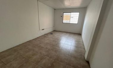 SE VENDE PROPIEDAD CON ALTO POTENCIAL COMERCIAL EN LA CIUDAD DE PORTOVIEJO