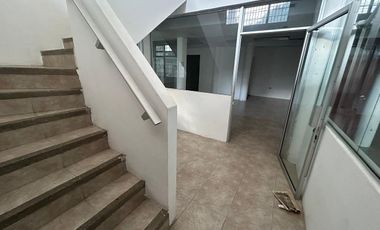 SE VENDE PROPIEDAD CON ALTO POTENCIAL COMERCIAL EN LA CIUDAD DE PORTOVIEJO