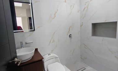 VENTA DE CASA NUEVA EN LA TRINIDAD 2