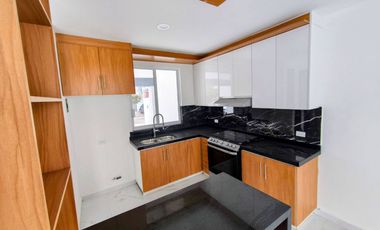 VENTA DE CASA NUEVA EN LA TRINIDAD 2