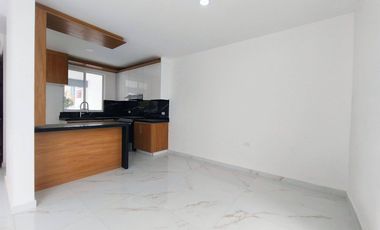 VENTA DE CASA NUEVA EN LA TRINIDAD 2
