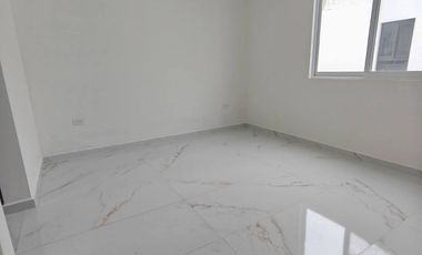 VENTA DE CASA NUEVA EN LA TRINIDAD 2