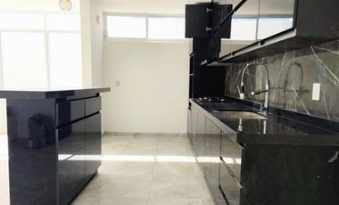 VENTA DE CASA NUEVA AMPLIA EN RESERVA BOSQUE SERENO