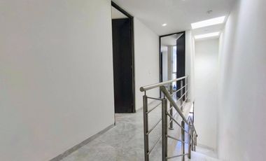 VENTA DE CASA NUEVA AMPLIA EN RESERVA BOSQUE SERENO