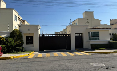 En RENTA… Casa en  Morada de Encinos,  Barrio de Tlacopa, Toluca