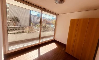 Depto. 2 Dorm+2 Baños y estacionemiento, San Diego 161 Santiago Centro