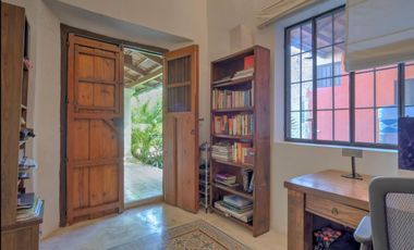 ¡Gran Oportunidad! Casa en el Centro de Mérida - Propietario Abierto a Ofertas