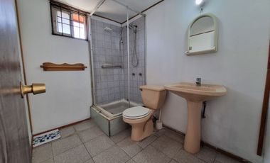 Linda Casa en Arriendo en Calle Los Jazmines, Comuna de Cerrillos