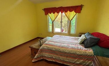 Casa con gran jardín en venta en privado Balcones de Santa María Morelia $8,090,000