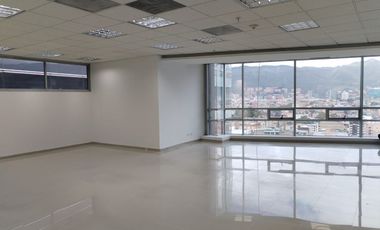 Se VENDEOficina en Bogota AUTOPISTA NORTE