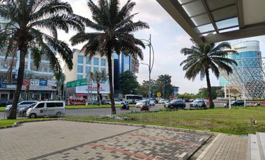 Disewakan Ruko Crystal HOOK Hadap Jalan di Summarecon Bekasi