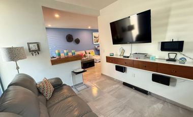 CASA EN VENTA ESQUINA Y JUNTO A AREA DE JARDIN  VALLE IMPERIAL ZAPOPAN
