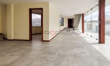 Local Comercial  en Renta Diego de Vásquez