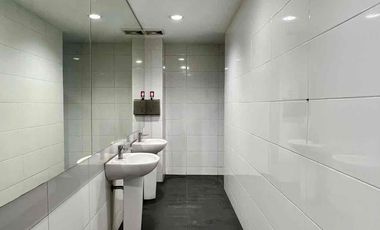 Jual/Sewa Gedung Senopati Kebayoran Baru LT 1237 m² Parkir 50 Mobil Lift Strategis