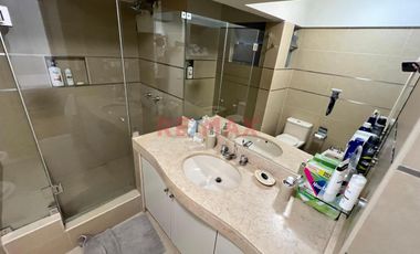 🏡 Una Casa Hecha Departamento ✨ – Se Vende Exclusivo Flat De 215 M² Con 4 Dormitorios, 2 Terrazas Y 2 Cocheras + Depósito En Valle Hermoso
