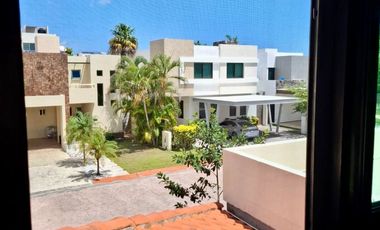 Se renta casa en Residencial Cumbres Cancun