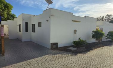 ARRIENDO CASA AZAPA
