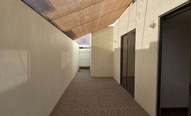 ARRIENDO CASA AZAPA