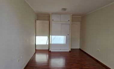 ARRIENDO CASA AZAPA