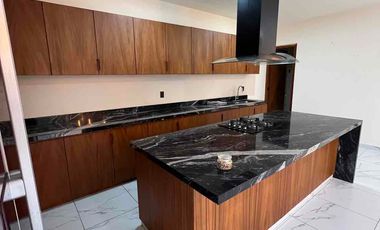 Casa en Renta en el Olivar Altozano, Morelia – Privado Exclusivo