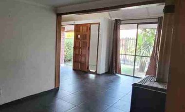 Venta amplia casa Villa Teniente .