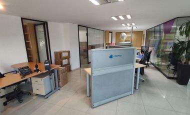 EDIFICIO COMPLETO AMUEBLADO PARA OFICINAS
