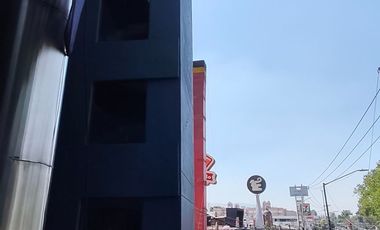 EDIFICIO COMPLETO AMUEBLADO PARA OFICINAS