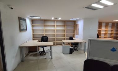 EDIFICIO COMPLETO AMUEBLADO PARA OFICINAS