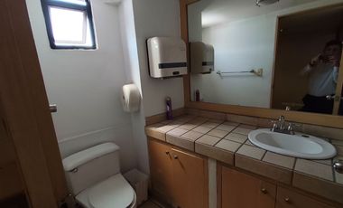 EDIFICIO COMPLETO AMUEBLADO PARA OFICINAS