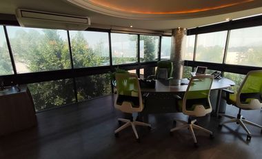 EDIFICIO COMPLETO AMUEBLADO PARA OFICINAS