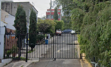 Casa en Alhóndiga de Granaditas 253, El Tapatío, San Pedro Tlaquepaque, Jal.