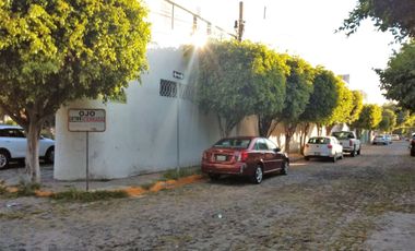 EDIFICIO CERCA DE CARR MEX-QRO