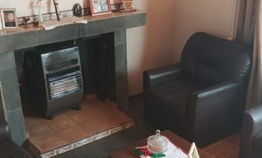 Amplia casa ideal para familia en ARRIENDO - Pomaire